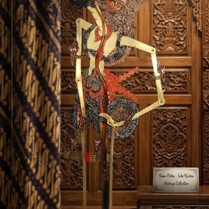 Large Krishna Shadow Puppet – Handmade Indonesian Wayang Kulit Wall Decor, Javanese Leather Art