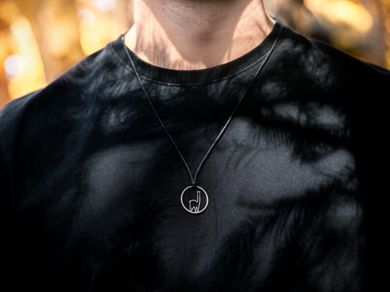 Patagonian jewelry
Wildlife necklace
Fitz Roy inspired
Guanaco pendant
Adventure necklace
Mountain landscape
Handcrafted jewelry
Traveler's accessory
Stainless steel
Nature jewelry
Outdoor gift
wildlife jewellery
Adjustable necklace