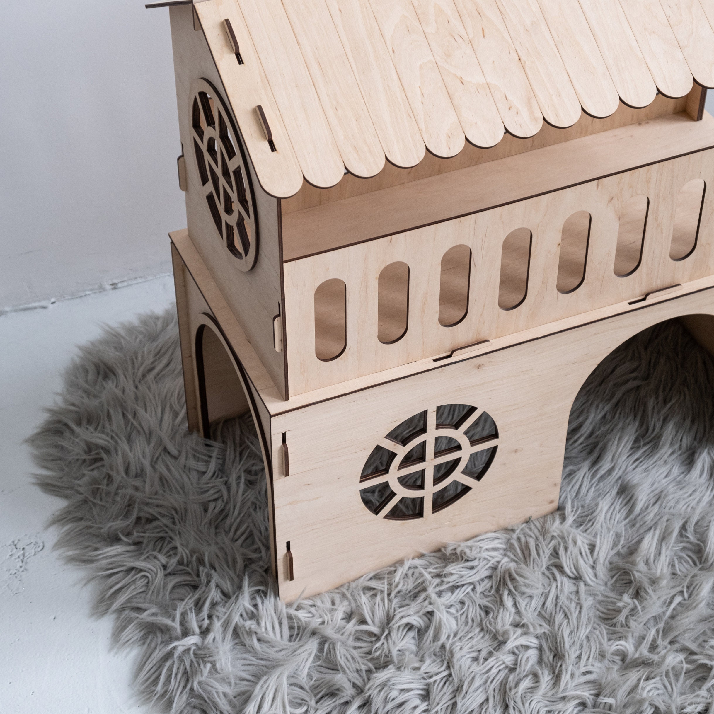 Custom Bunny Hutch, Rabbit Wooden Castle, Rabbit Hideout With Ramp ...