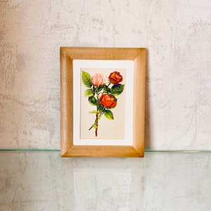 VINTAGE ORIGINAL POSTKARTE 1975 mit Gemälde Rote Rosen Garten Blumen.Holz GerahmtSowjet Retro Dekor Gemütliches Haus für Selbstgeschenk Udssr Sammlung