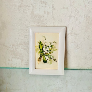 CARTE POSTALE ORIGINALE VINTAGE 1962 artiste soviétique blanc muguet fleurs sauvages cadre bois peinture pastel cadeau rétro confort maison