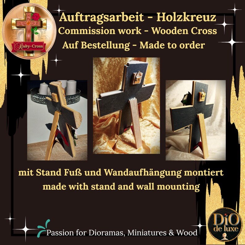 Pode incluir: Cruzes de madeira com uma barra transversal preta e um suporte de madeira natural. As cruzes s&atilde;o exibidas em diferentes &acirc;ngulos. O texto na imagem diz "Commission work - Wooden Cross" e "made with stand and wall mounting".