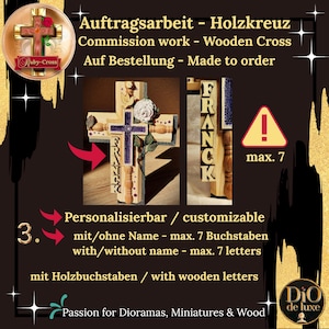 Pode incluir: Cruz de madeira com um design de cruz roxa, uma rosa branca e o nome "FRANCK" em letras de madeira. A cruz &eacute; personaliz&aacute;vel com at&eacute; 7 letras. A imagem inclui o texto "Commission work - Wooden Cross".