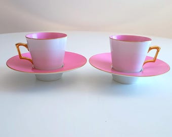 Vintage Trembleuse Teetassen & Untertassen: Rose Pompadour Pink Paar, quadratische vergoldete Griffe