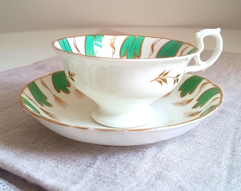 Antike Regency-Teetasse mit Untertasse von Samuel Alcock, Muster 601, Jadegrün & Goldweizen
