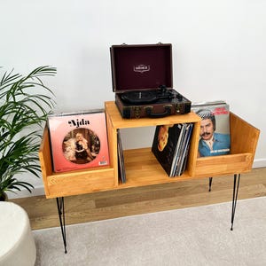 Record Player Stand with Vinyl Record Storage – Turntable Console Table – Wooden Media Cabinet for LP Records, stereo console, Vinyl records
