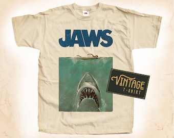 Jaws V1 TShirt Vintage Natural color Men&#39;s TShirt DTG Digital Print SIZES S M L XL 2XL 3XL 4XL 5XL