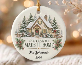 Adorno personalizado para la primera Navidad en un nuevo hogar, regalo de Navidad para un nuevo hogar, recuerdo familiar, adorno personalizado para el hogar.