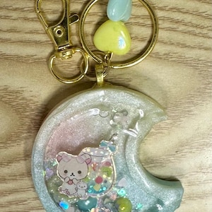 Fruit Drink Moon Liquid Shaker Charm