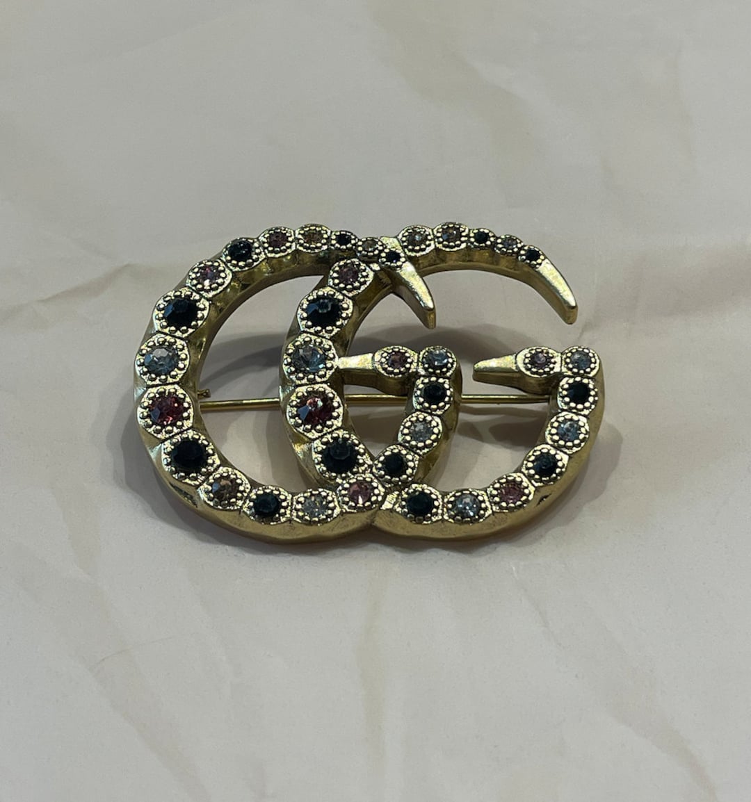 GUCCI GGロゴ ストーン付きブローチ Vintage Gucci Gold Brooch With Stones - Etsy