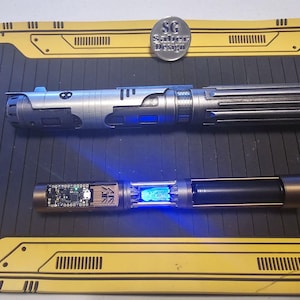 Electrum Sabers Evoflex chassis with Proffie & Crystal Chamber (STL)