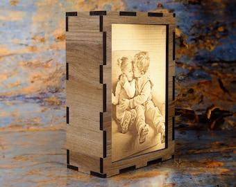 Personalized Family Photo Night Light - USB Powered 3D Wooden Light Box Ideal Gift For Families, Parents