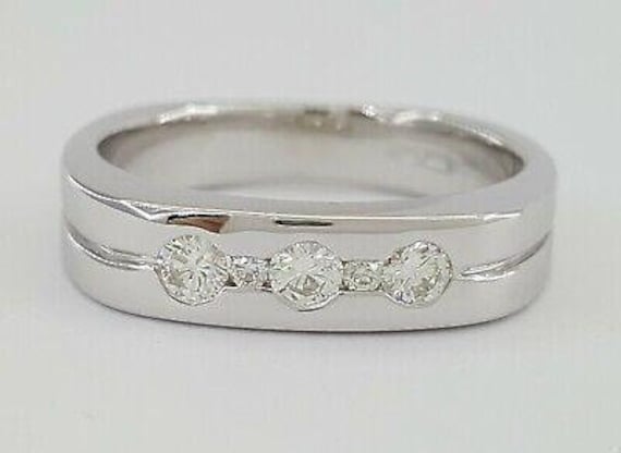 Round Cut Diamond Men's Wedding Ring Band 0.38 Ct… - image 1