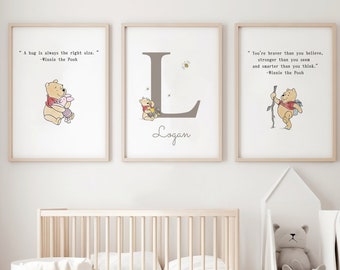 Kubuś Puchatek - dekoracja ścienna do pokoju dziecięcego - spersonalizowany zestaw nadruków z imieniem dziecka - dekoracja pokoju dziecięcego - Baby Shower - spersonalizowany klasyczny prezent powitalny dla dziecka