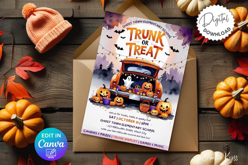 Puede incluir: Una invitaci&oacute;n de Halloween con el texto "Trunk or Treat", que presenta un cami&oacute;n naranja lleno de calabazas y un fantasma. La invitaci&oacute;n est&aacute; sobre un fondo de madera con calabazas y hojas de oto&ntilde;o.