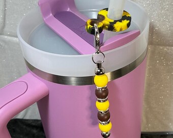 Dark sunflower silicone straw dangler. Yellow & brown round silicone beads with peach rhinestone spacers. Dress up your tumbler!