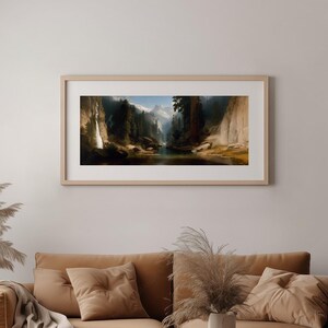 Panorama Berg Wald Wasserfall druckbare Wandkunst, breite Kiefernwald Sofort-Download, immergrüne Natur Digital Art Print, RV6579