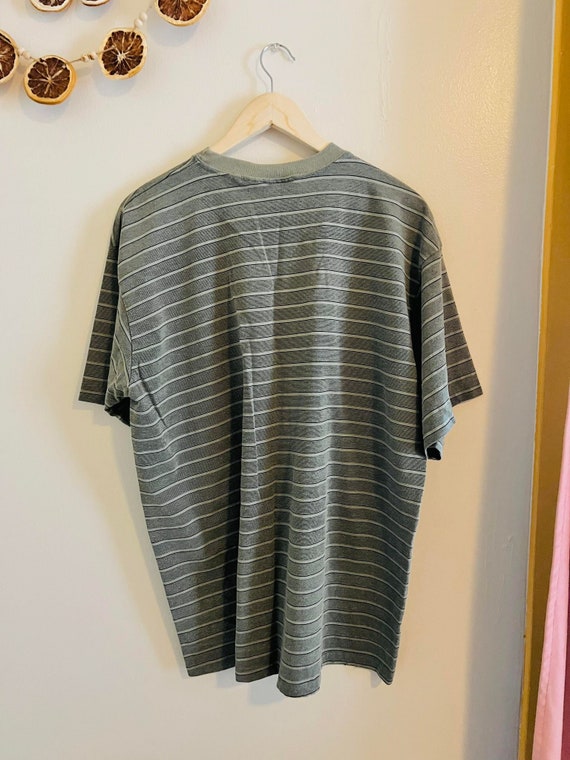 Willow Bay Y2K 90's Striped Skater T-Shirt, Size … - image 3