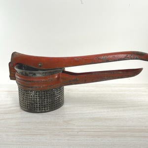 Vintage Red Handle Potato Ricer Press, Rustic Farmhouse Kitchen Decor