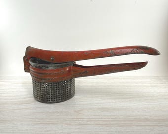 Vintage Red Handle Potato Ricer Press, Rustic Farmhouse Kitchen Decor