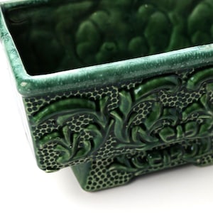 Vintage Green Ohio Art Pottery Planter | Acanthus Leaf Relief, MCM Style