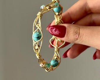 Handgemaakte turkooizen armband, Perzisch geïnspireerde sieraden, gouddraadwikkel, Sea Mystic Boho-cadeau