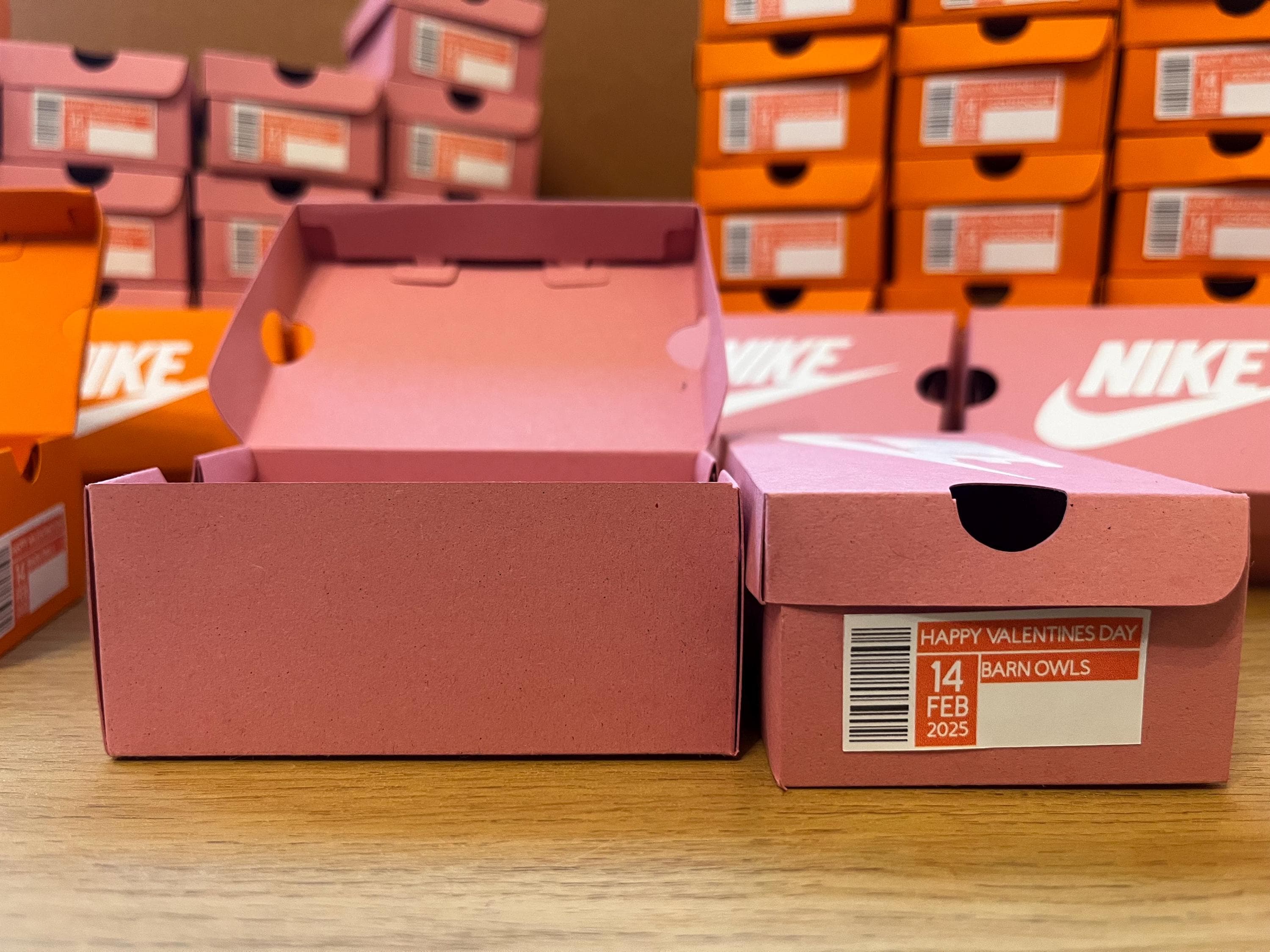 Personalised Mini Shoe Gift Box / Party Favours / Goodie Bag. Nike