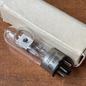 Deuterium Tube DDS-30  Spectral plasma Ultraviolet