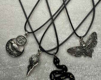 Collares de cordón de cuero