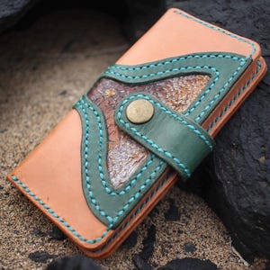 Handmade Cowhide and Salmon Leather Wallet - Unique and Elegant High Quality Design