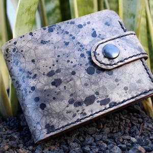 Cartera de cuero hecha a mano con monedero exterior – Piel tintada a mano, diseño exclusivo y funcional