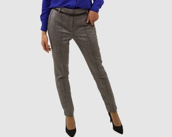 Elegant Tapered Pants/Office Pants/High Waisted/With Pockets Trousers/Urban Trousers/Wear to Work/Women's Clothing/Classy Trousers