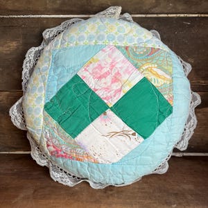 Quilted Throw Pillow Handmade with Lace Trim Cottagecore Round Soft Worn 9.5&quot;