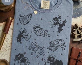Funny Astronomy Frogs Shirt - Space Lover Gift Tee, Cute Stargazer Frog Shirt for Astronomers