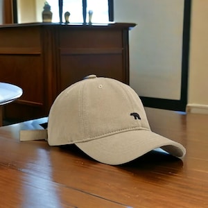 Casquette brodée avec ours en dessin animé Jolie casquette de baseball unisexe, femme homme, tenue décontractée, cadeau parfait pour les amoureux des animaux Khaki