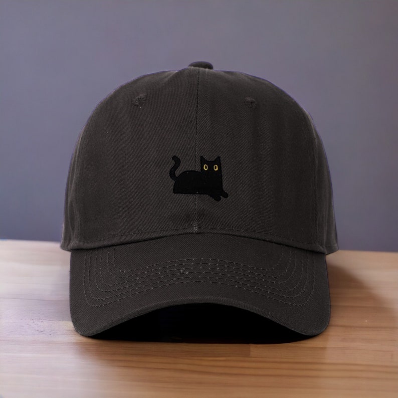 Black Cat Dad Hat Embroidered Baseball Cap Adjustable Cotton Twill Perfect for Cat Moms & Dads, Unique Pet Lover Gift Noir