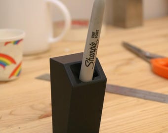 Single Sharpie Holder: One-Handed Cap Keeper, Wall Mountable