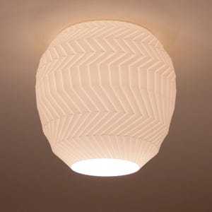 3D Printed Ceiling Light Shade: Cross Weave Pattern, Quick-Change Fixture