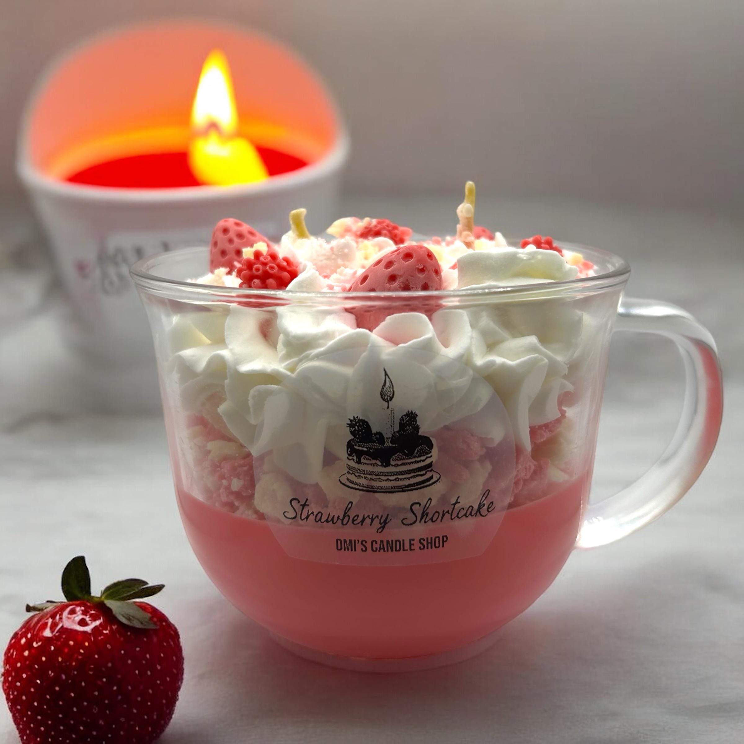 Strawberry crunch candle- long burn time smells amazing
