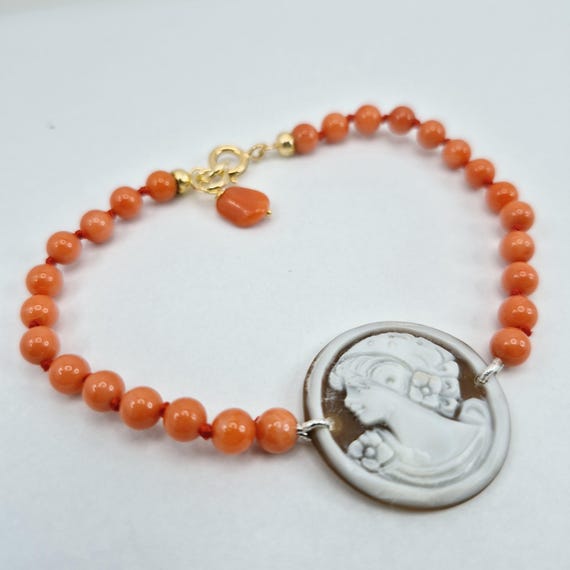 Mediterranean coral bracelet and oldstyle cameo, 925 silver gold plated, Italian craftsmanship