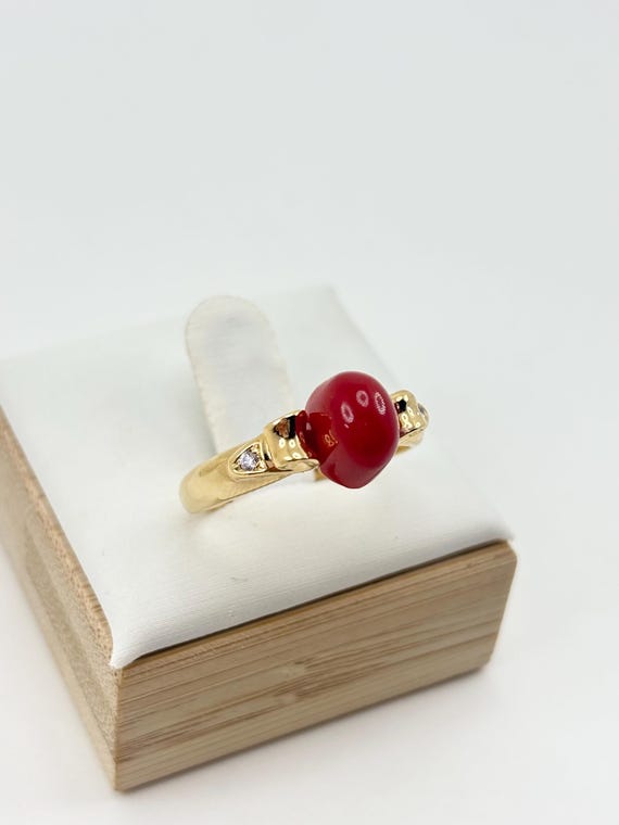 Coral ring from the Mediterranean Sea, set in gold-plated 925 silver