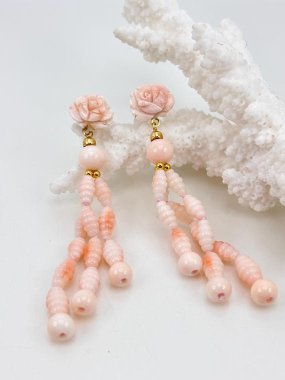 Drop earrings with hand-engraved pink CORAL from the Pacific Ocean and set in gold-plated 925 SILVER
