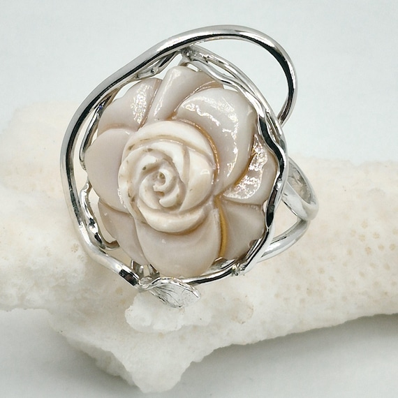 Cameo ring engraved on shell, floral, 925 silver, Italian craftsmanship