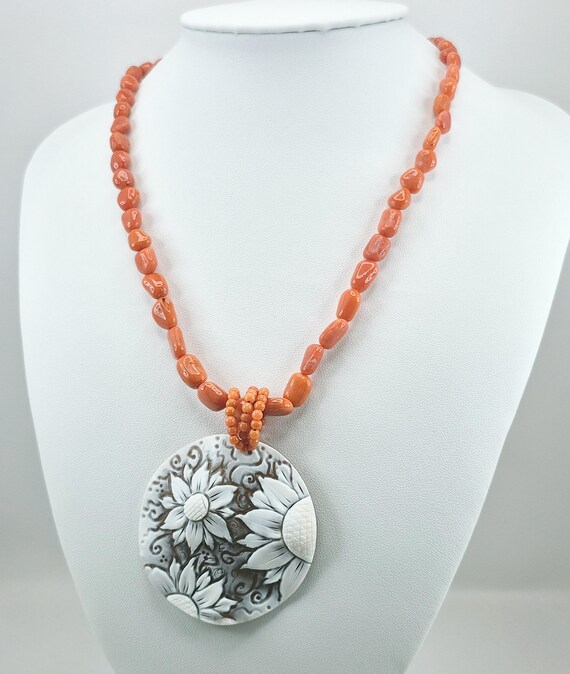 Sardinia coral necklace with cameo pendant