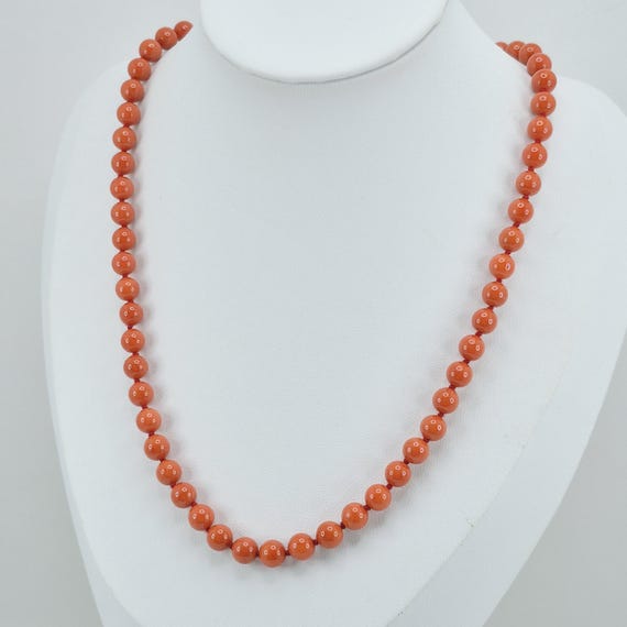Mediterranean Coral Necklace, 7.20 mm-7.50 mm, 18kt yellow gold clasp