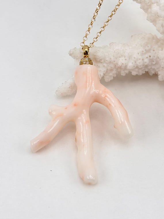 Pink coral branch, Pacific origin, natural shape, gold-plated 925 silver, Italian craftsmanship