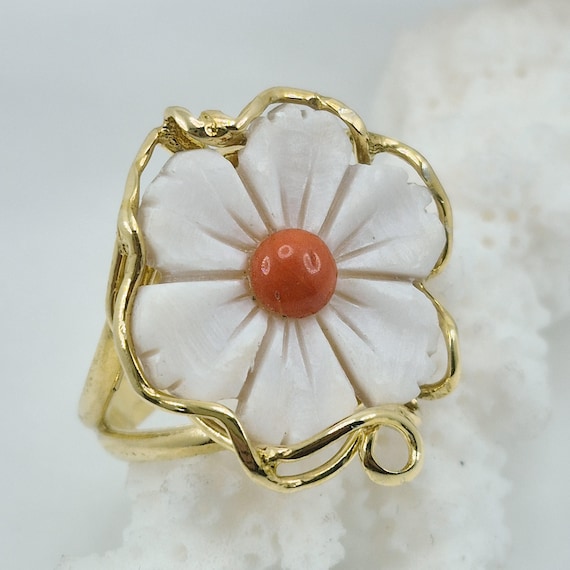 Ring with hand-engraved cameo flower and Mediterranean coral, 925 silver gold plated