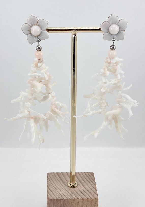 Pink coral earrings with a flower cameo engraved on a sardonyx shell, 925 silver, Italian craftsmanship
