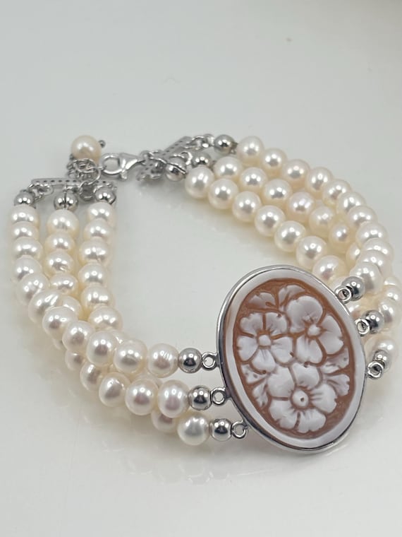3-strand bracelet with PEARLS, floral CAMEO engraved on a Madagascan cassis shell mounted in 925 SILVER and zircons