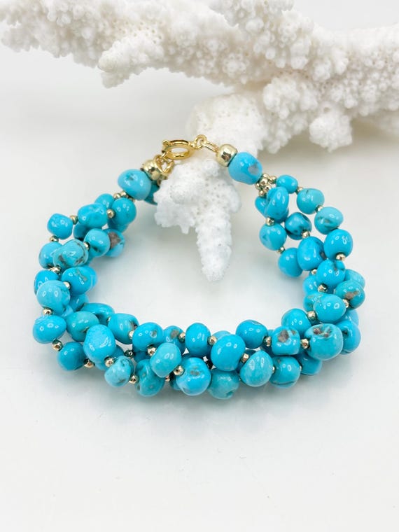 Torchon-style bracelet with stabilized natural TURQUOISE stones alternating with golden hematite and gold-plated 925 SILVER clasp